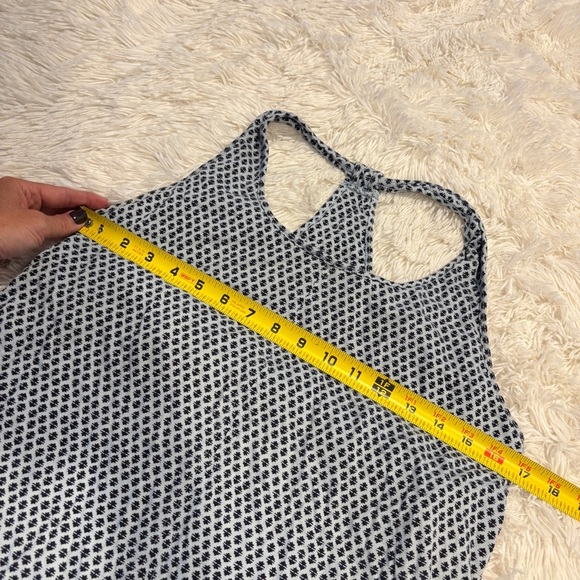 Patagonia Women’s Kiawah Tank Shelf bra organic Woman’s size large - Picture 5 of 10